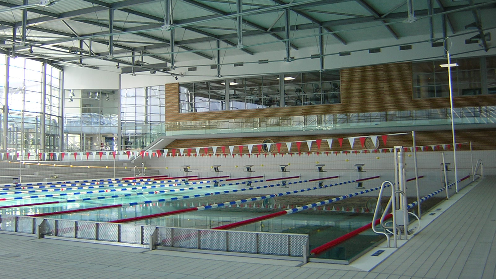 VICHY OLYMPIC AQUATICS STADIUM #4