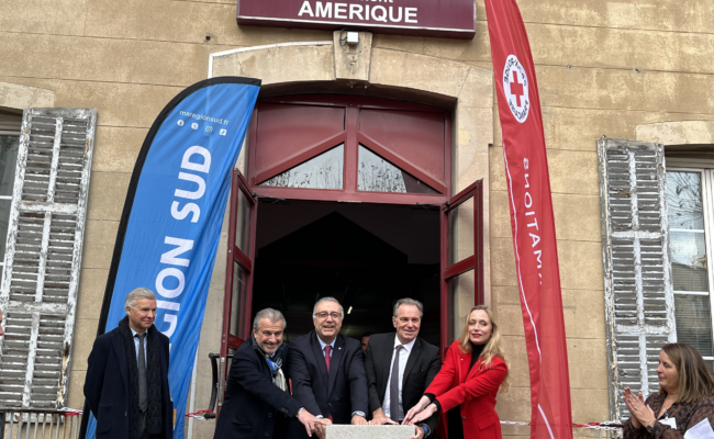 Pose de la première pierre du futur centre de formation Croix Rouge Compétence