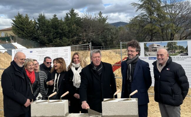 Pose de la première pierre du Pôle Éducatif des Passons à Aubagne